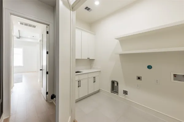 $719,000 | 1122 East 27th Street, Unit B, Houston, TX 77009