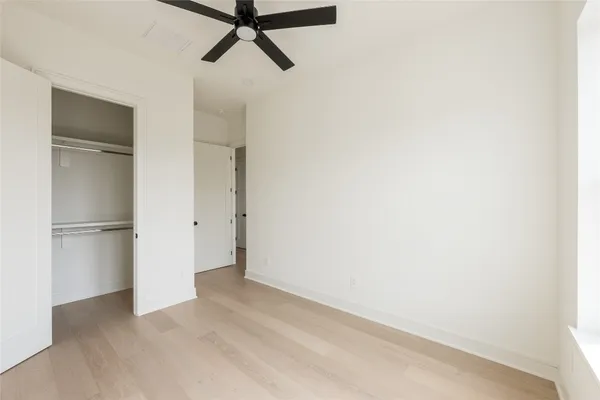 $719,000 | 1122 East 27th Street, Unit B, Houston, TX 77009