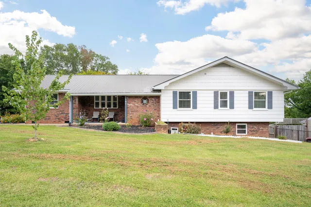$400,000 | 3107 Lookaway Trail, Chattanooga, TN 37406