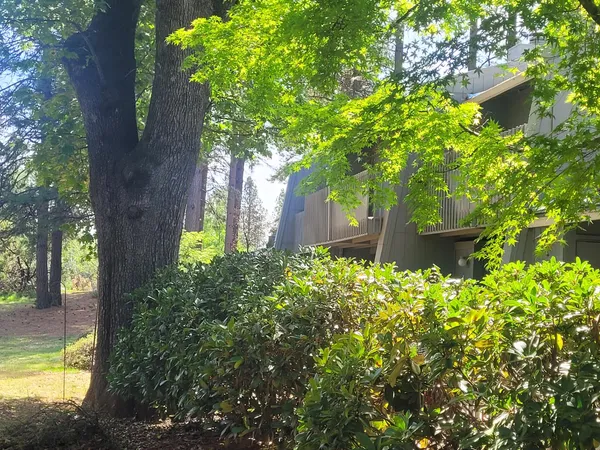 $295,000 | 15444 Kingsbury Circle, Grass Valley, CA 95949