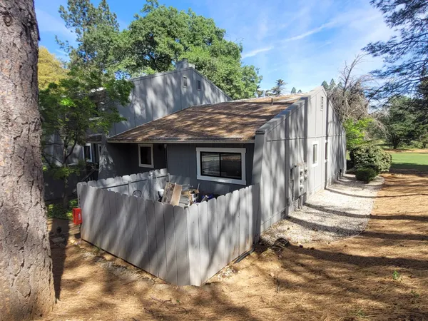 $295,000 | 15444 Kingsbury Circle, Grass Valley, CA 95949