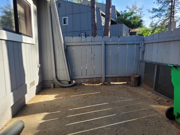 $295,000 | 15444 Kingsbury Circle, Grass Valley, CA 95949