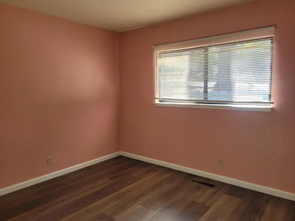 $295,000 | 15444 Kingsbury Circle, Grass Valley, CA 95949