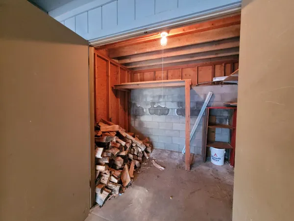 $295,000 | 15444 Kingsbury Circle, Grass Valley, CA 95949