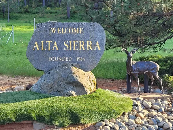 $295,000 | 15444 Kingsbury Circle, Grass Valley, CA 95949