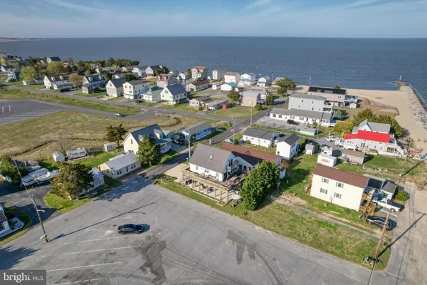 $429,000 | 130 Cooper Avenue, Frederica, DE 19946