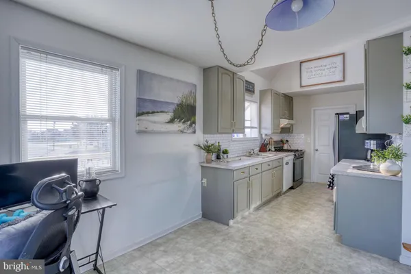 $429,000 | 130 Cooper Avenue, Frederica, DE 19946