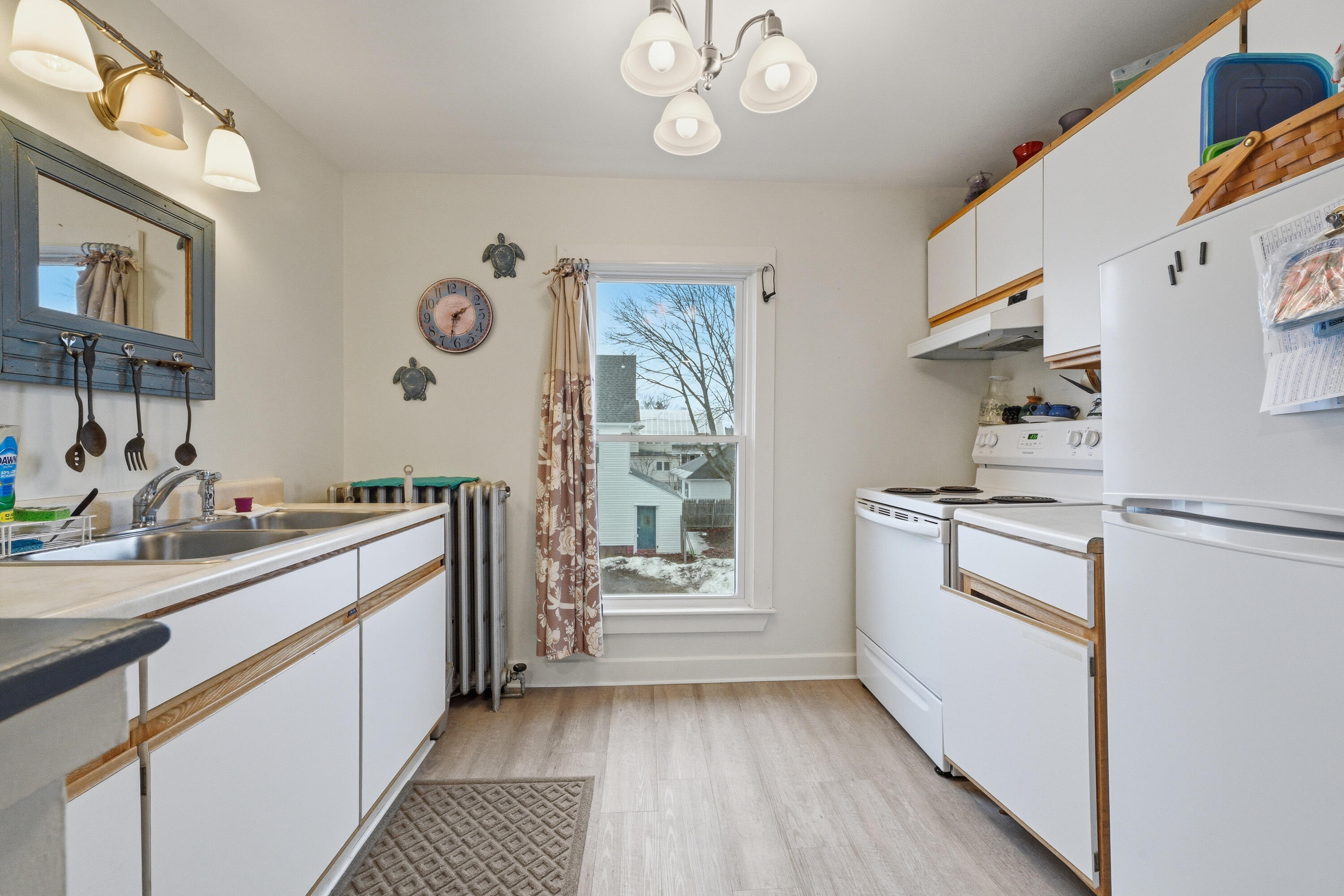 10 Pleasant Street Brunswick, ME 04011 - Photo 23 of 31 Kitchen Unit 2