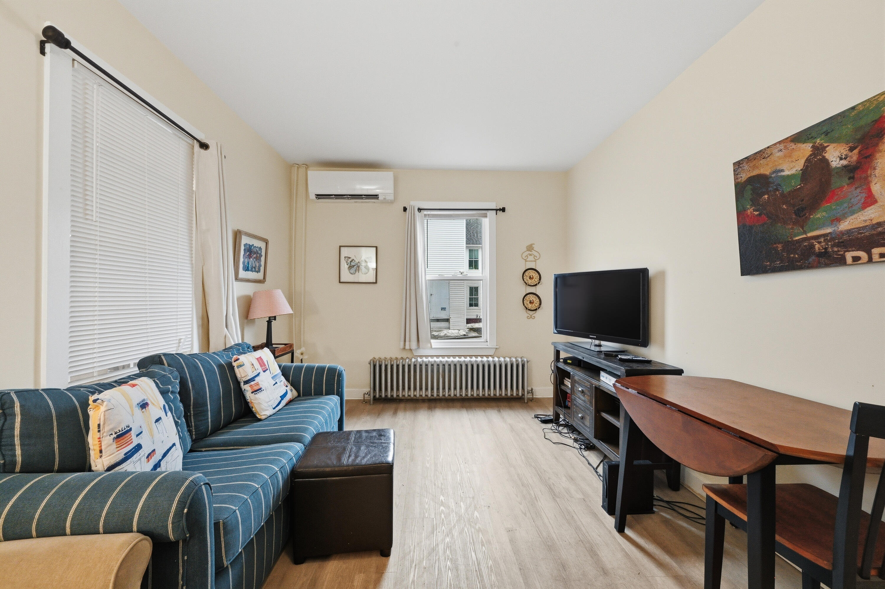 10 Pleasant Street Brunswick, ME 04011 - Photo 5 of 31 1st Unit Livingroom