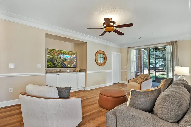 $2,100 | 6203 Catalina Drive, Unit BUILDING 8 815, North Myrtle Beach, SC 29582