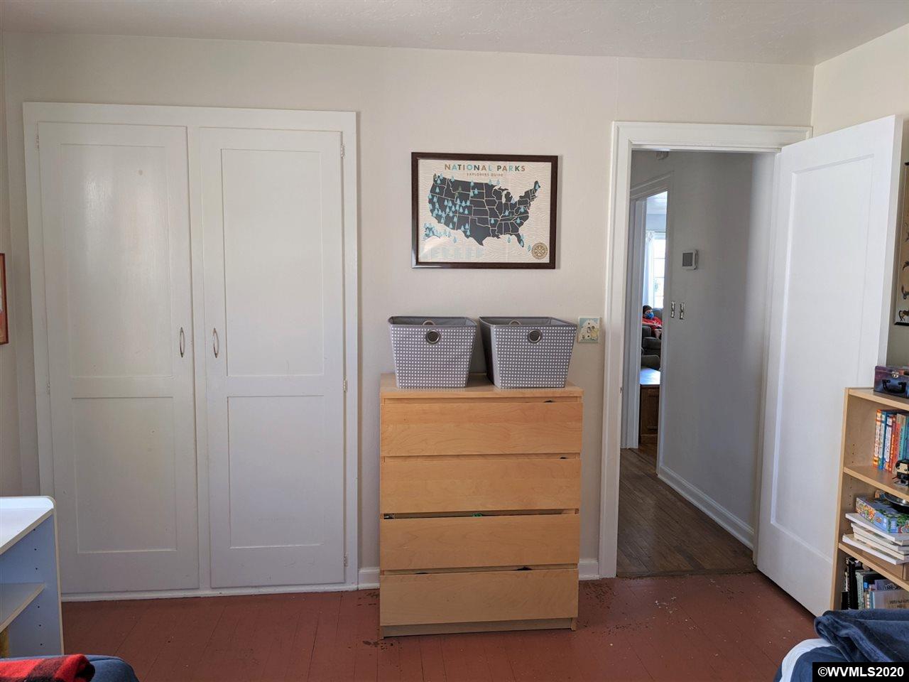 1230 Southwest Ferry Street Albany, OR 97321 - Photo 14 of 25 Gallery Image 14