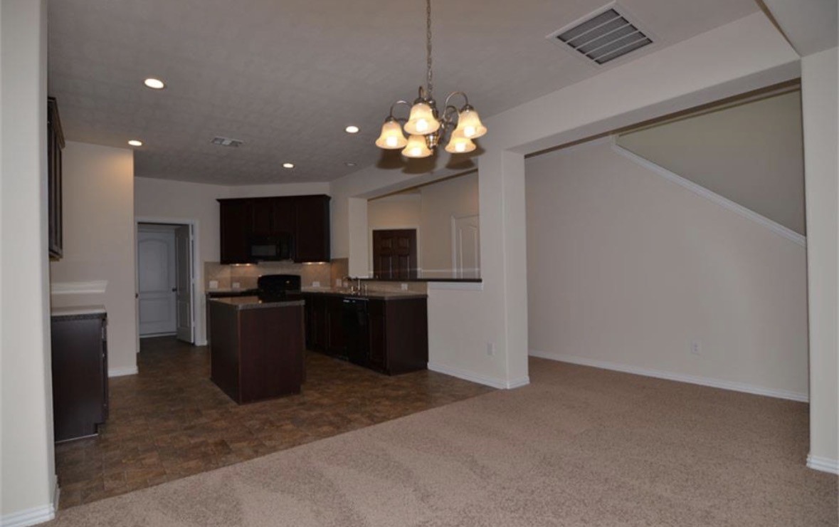 5108 Dartmoor Ridge Trail Houston, TX 77066 - Photo 6 of 10