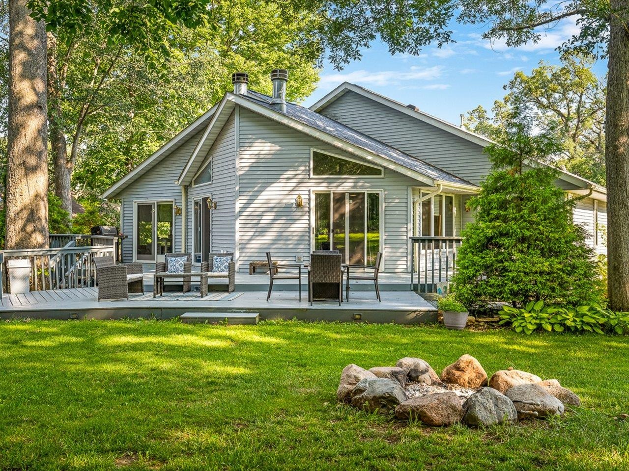2085 Lake Summerset Road Lake Summerset, IL 61019 - Photo 1 of 61