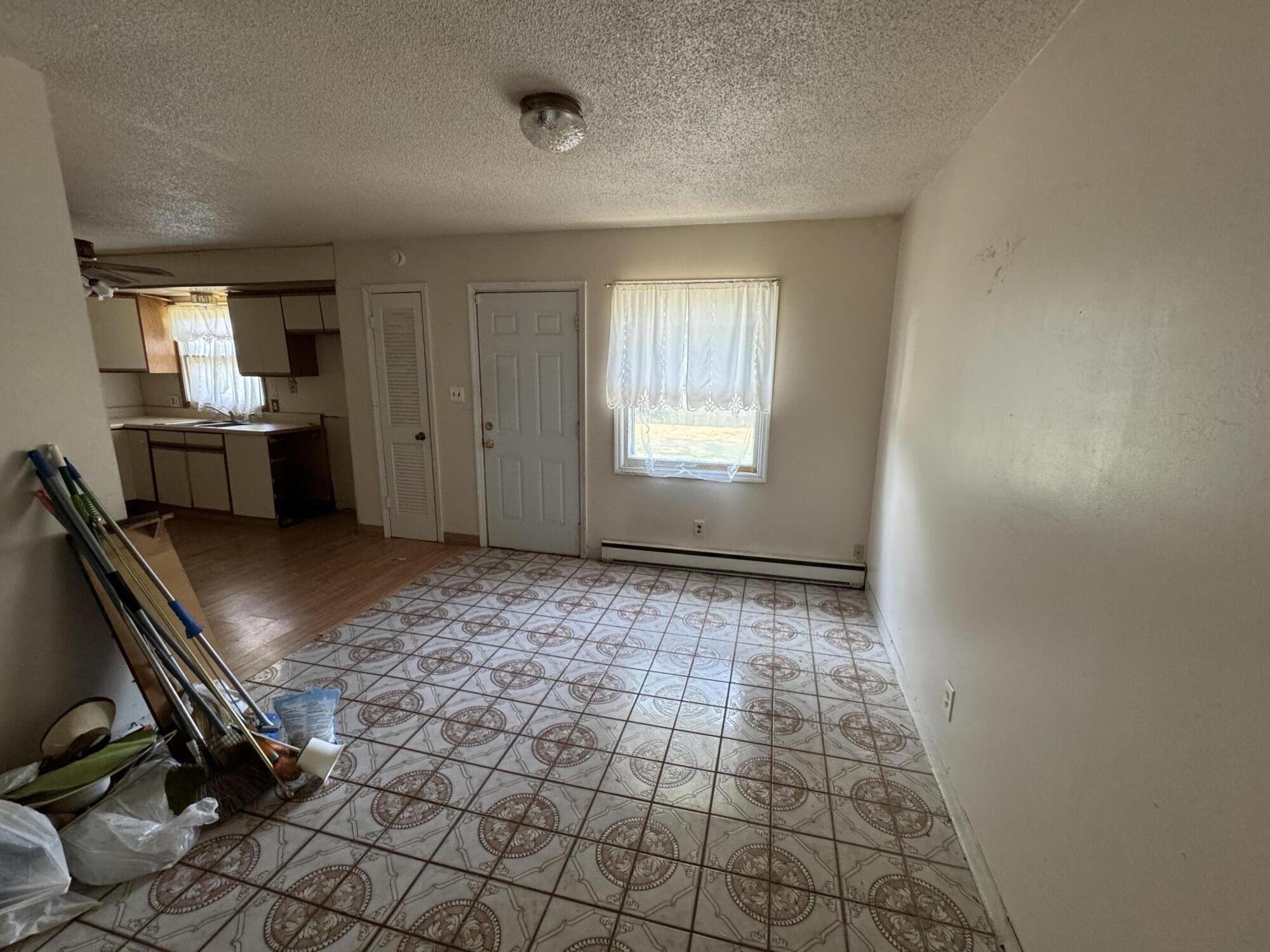 2456 Kurt Road Benton Harbor, MI 49022 - Photo 6 of 23 Breakfast Area Easy Clean