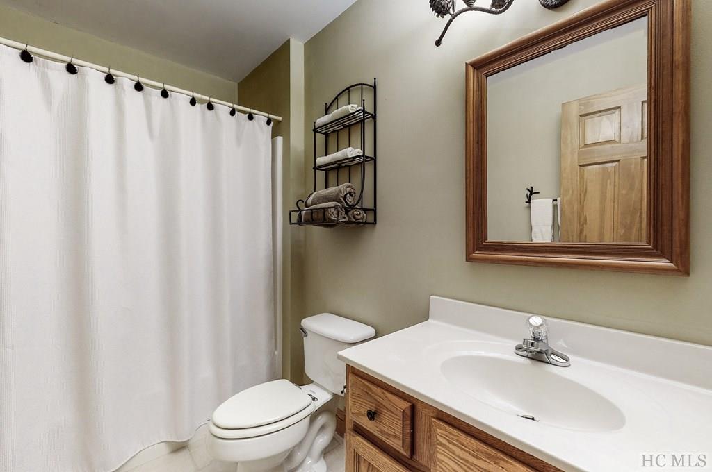 664 View Point Road Highlands, NC 28741 - Photo 27 of 30 Gallery Image 27