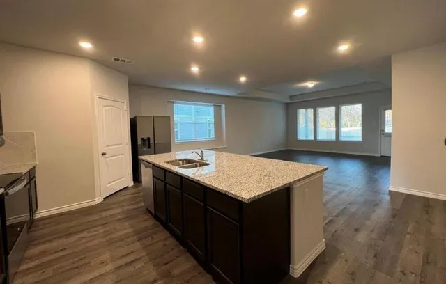 $285,000 | 8120 Sycamore Brook Drive, Fort Worth, TX 76123