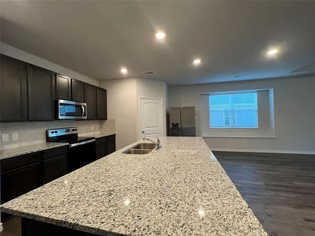 $285,000 | 8120 Sycamore Brook Drive, Fort Worth, TX 76123