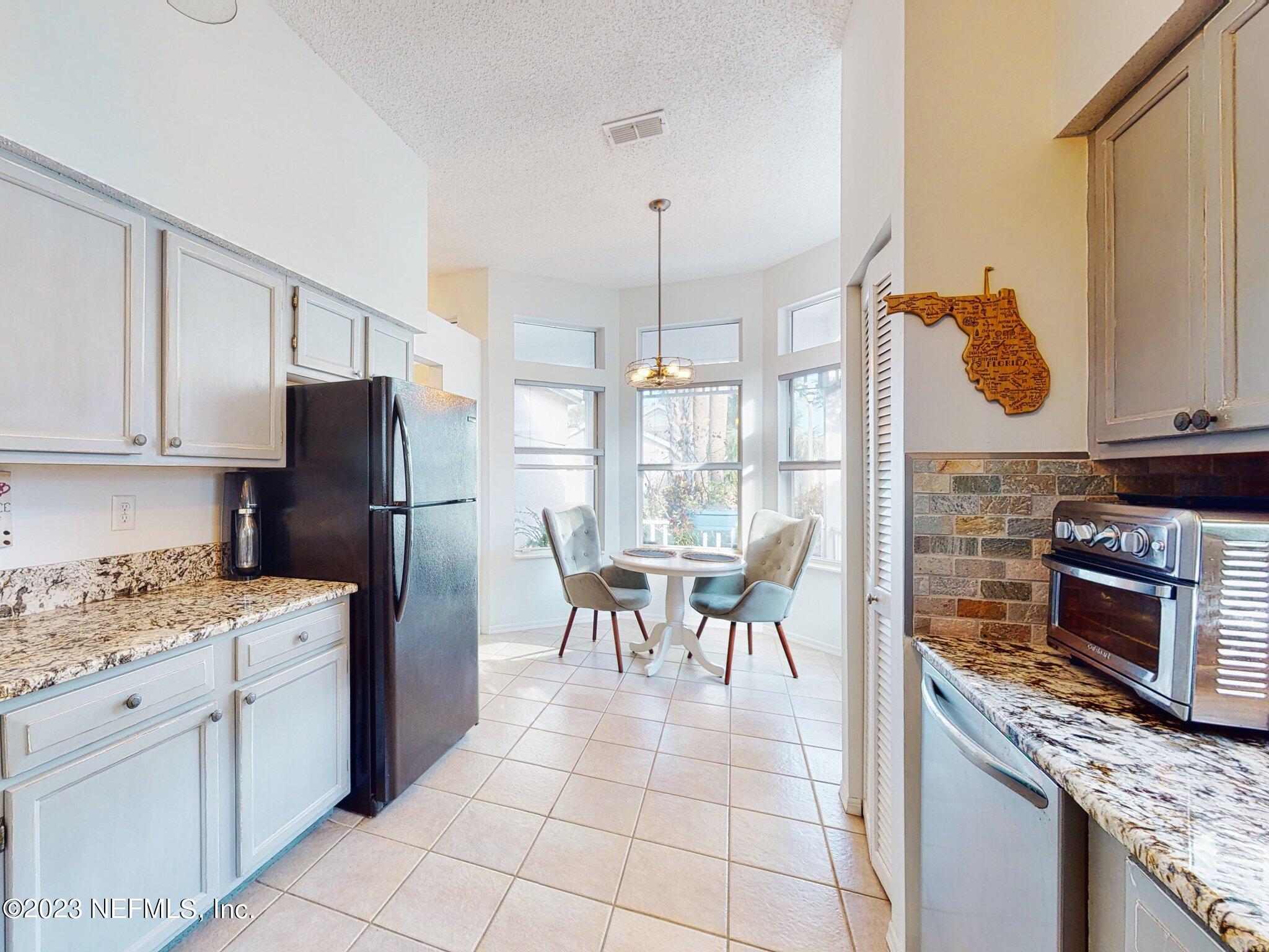 243 Joey Drive St. Augustine, FL 32080 - Photo 11 of 51 011_243-joey-dr-01062023_144446