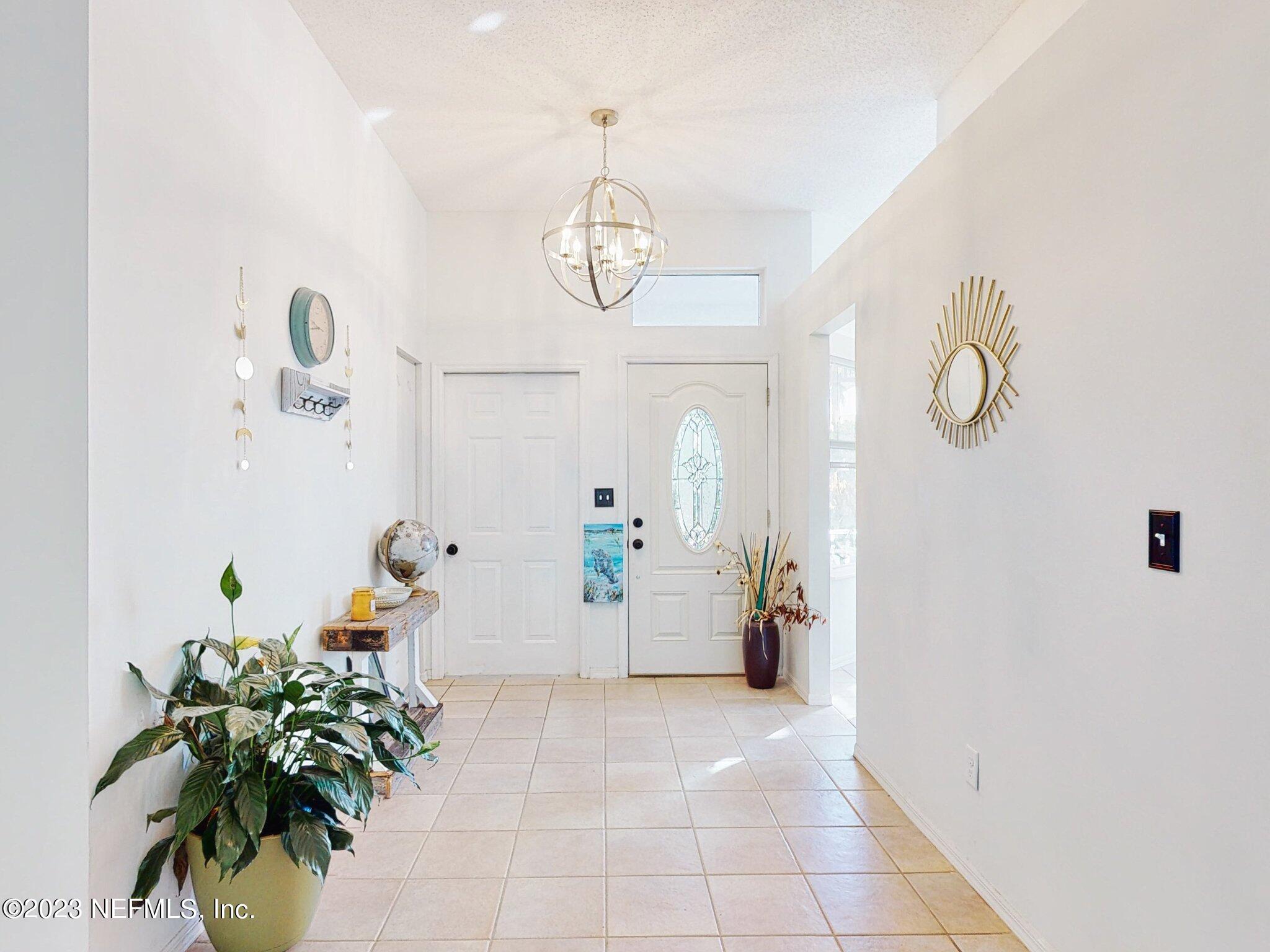 243 Joey Drive St. Augustine, FL 32080 - Photo 6 of 51 006_243-joey-dr-01062023_144623