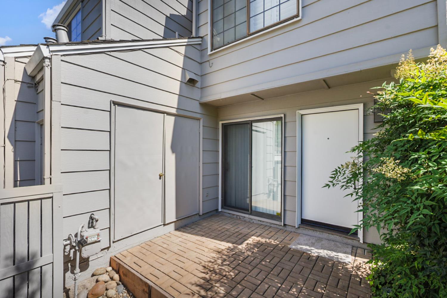 230 West Rumble Road, Unit B Modesto, CA 95350 - Photo 5 of 24