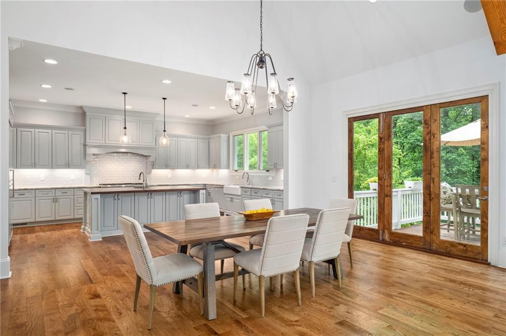 6321 Hunting Creek Road Northeast Sandy Springs, GA 30328 - Photo 15 of 70