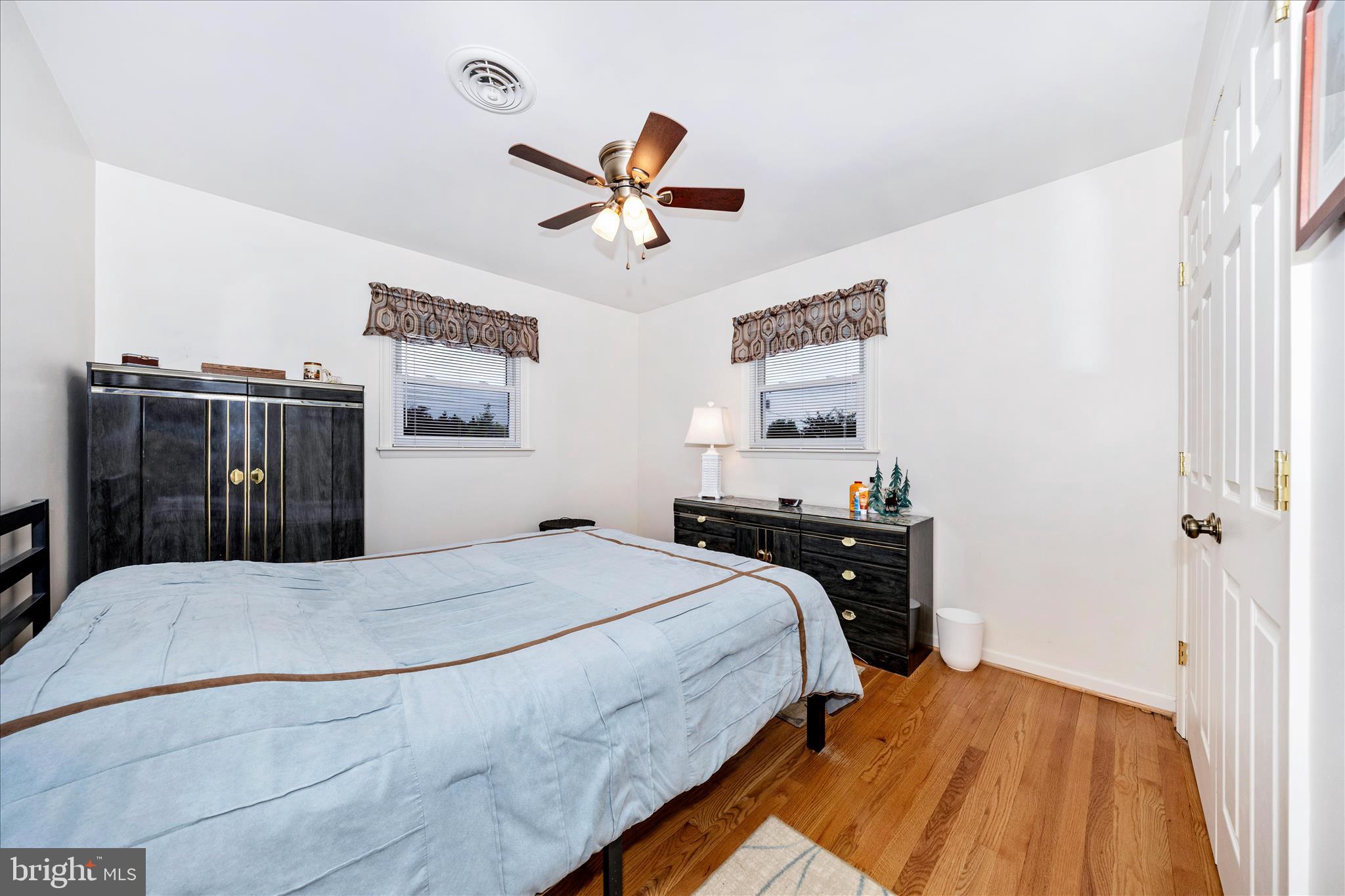 4432 Valley View Road Middletown, MD 21769 - Photo 20 of 54 Second bedroom