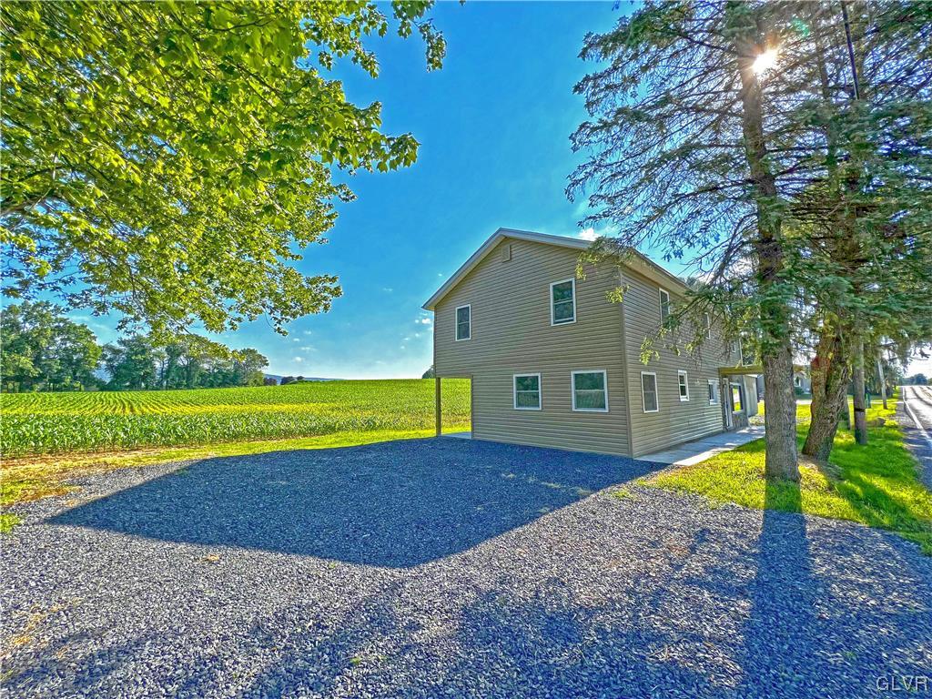 1474 Bushkill Center Road Nazareth, PA 18064 - Photo 7 of 34