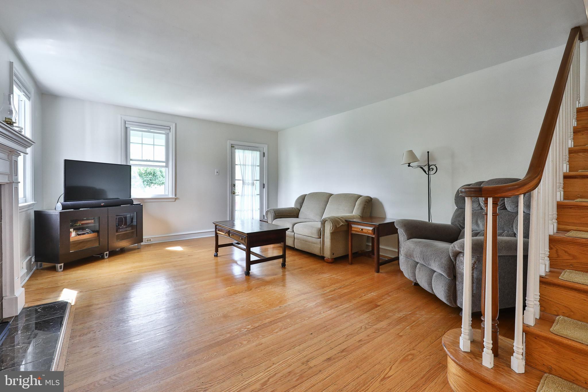 1420 Dorchester Road Havertown, PA 19083 - Photo 4 of 40 Gallery Image 4