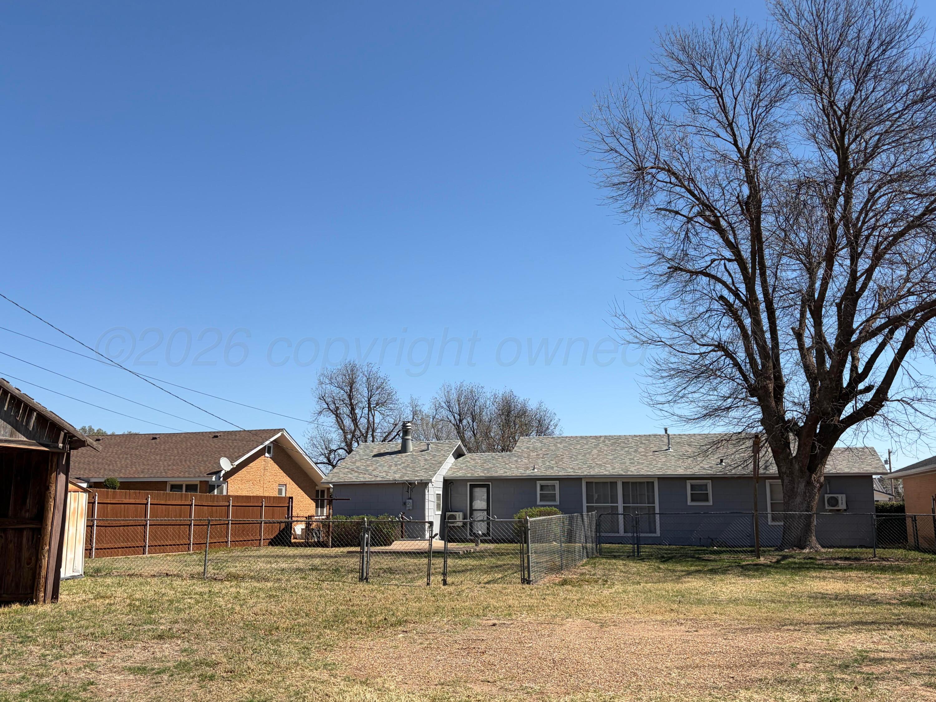 1505 Graham Street Wellington, TX 79095 - Photo 28 of 29 E15