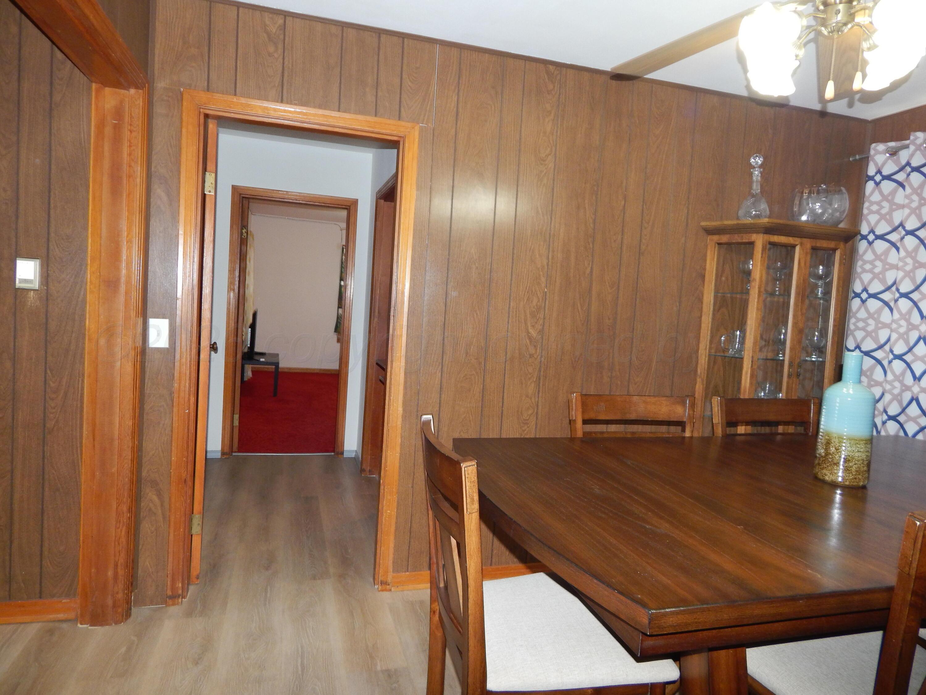 1505 Graham Street Wellington, TX 79095 - Photo 8 of 29 DSCN6448
