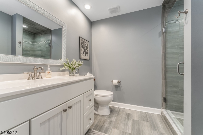 29 Inverrary Place Annandale, NJ 08801 - Photo 17 of 28