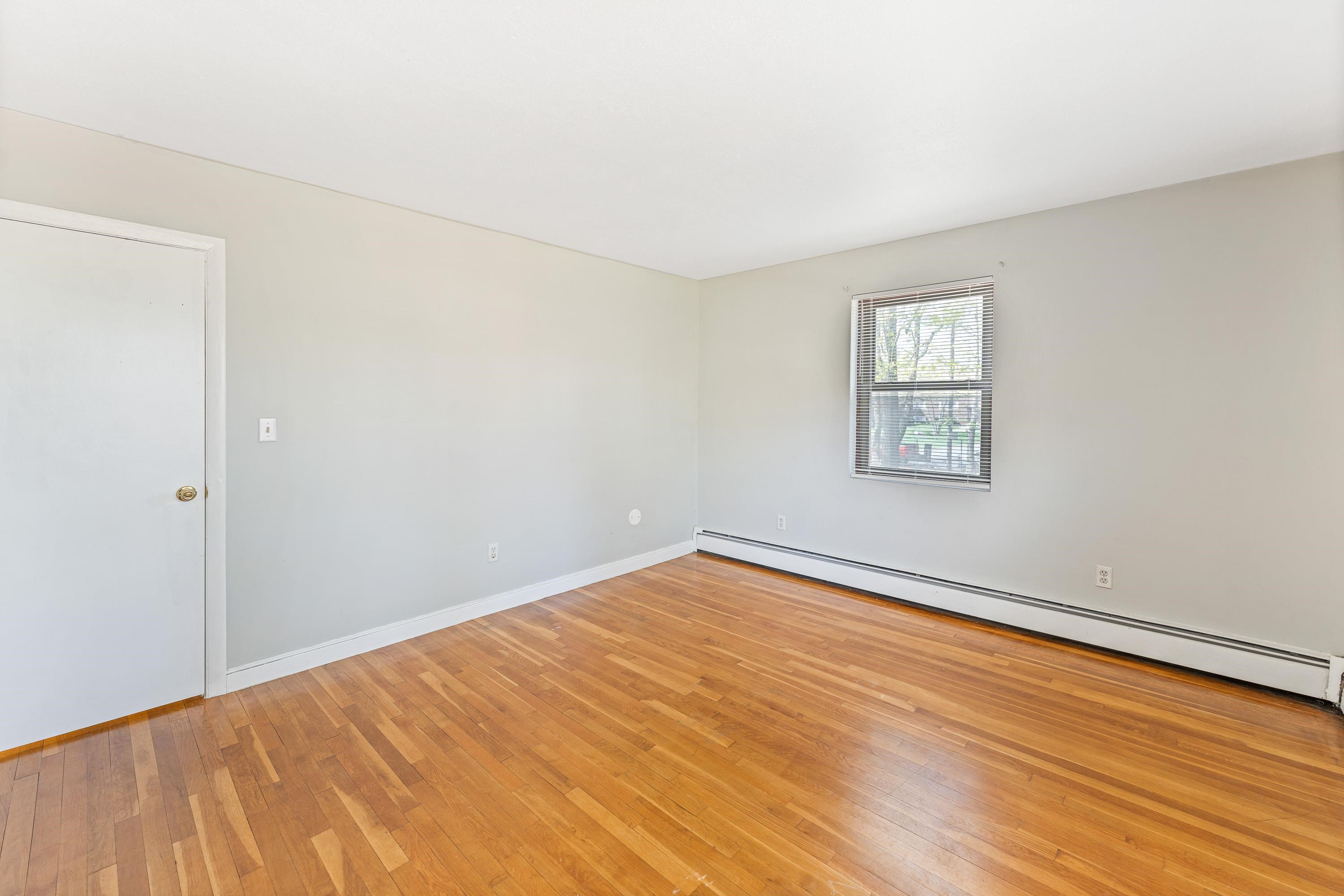 4 Brook Road, Unit 8 Salem, NH 03079 - Photo 20 of 29