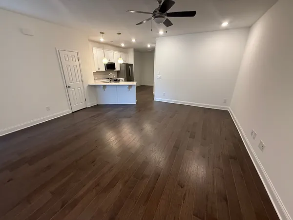 $2,595 | 255 Grandstand Boulevard, Gallatin, TN 37066