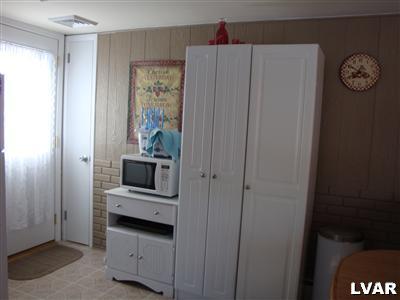 3329 Bridlepath Road Easton, PA 18045 - Photo 9 of 35 Gallery Image 9