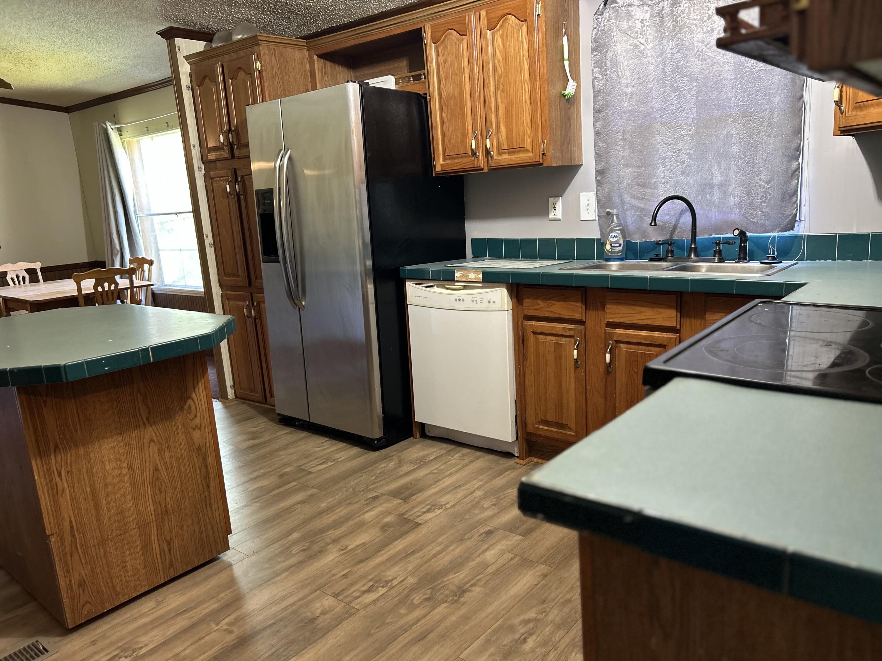553 Borden Road Wickliffe, KY 42087 - Photo 35 of 66 IMG_4554