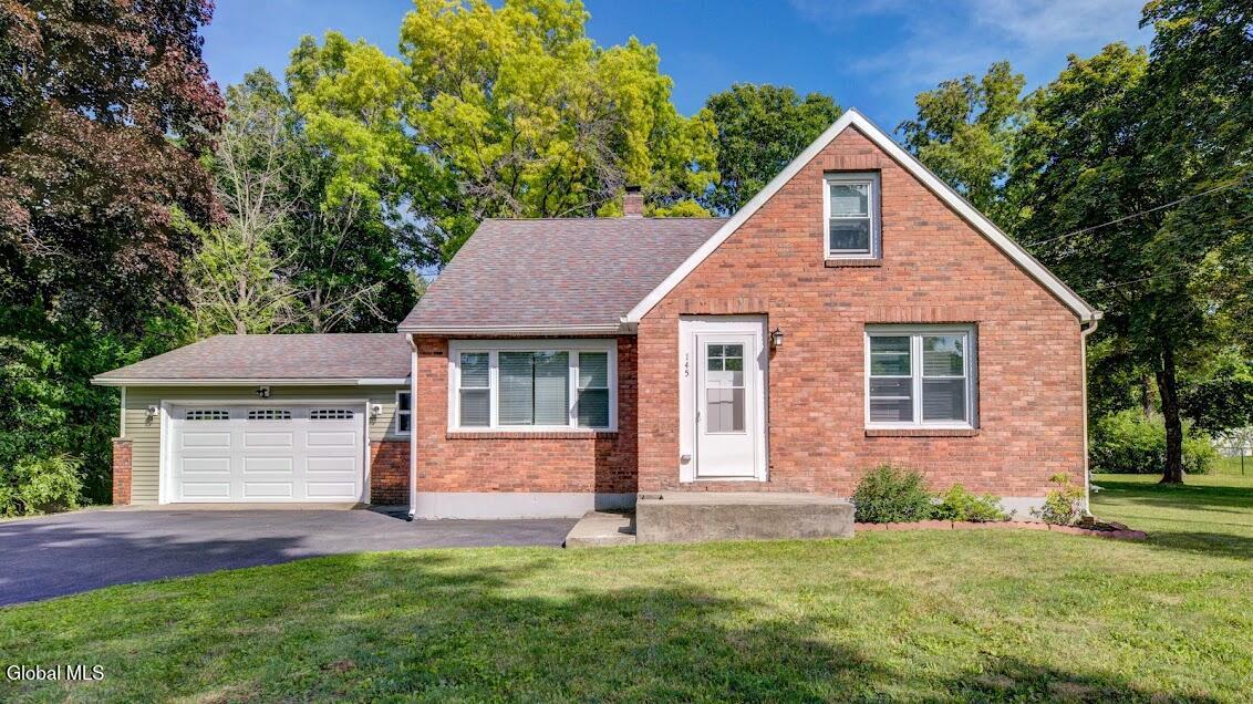 145 Haigh Rd-37front center