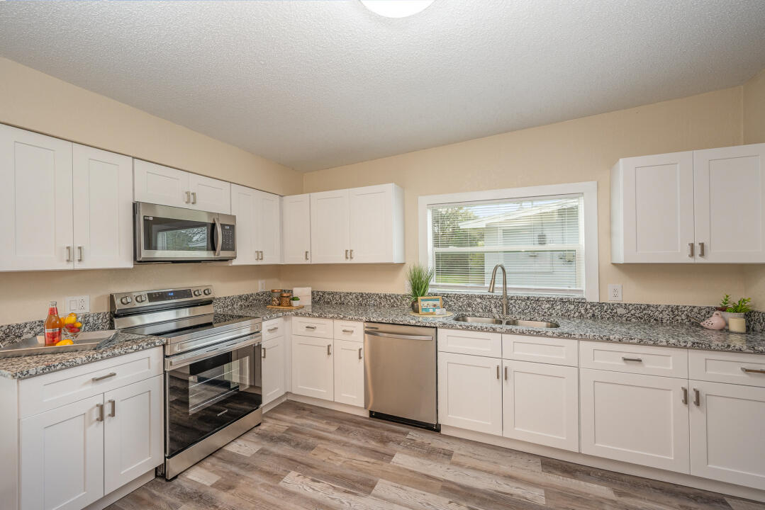 1869 Pinewood Road Melbourne, FL 32934 - Photo 2 of 24 2