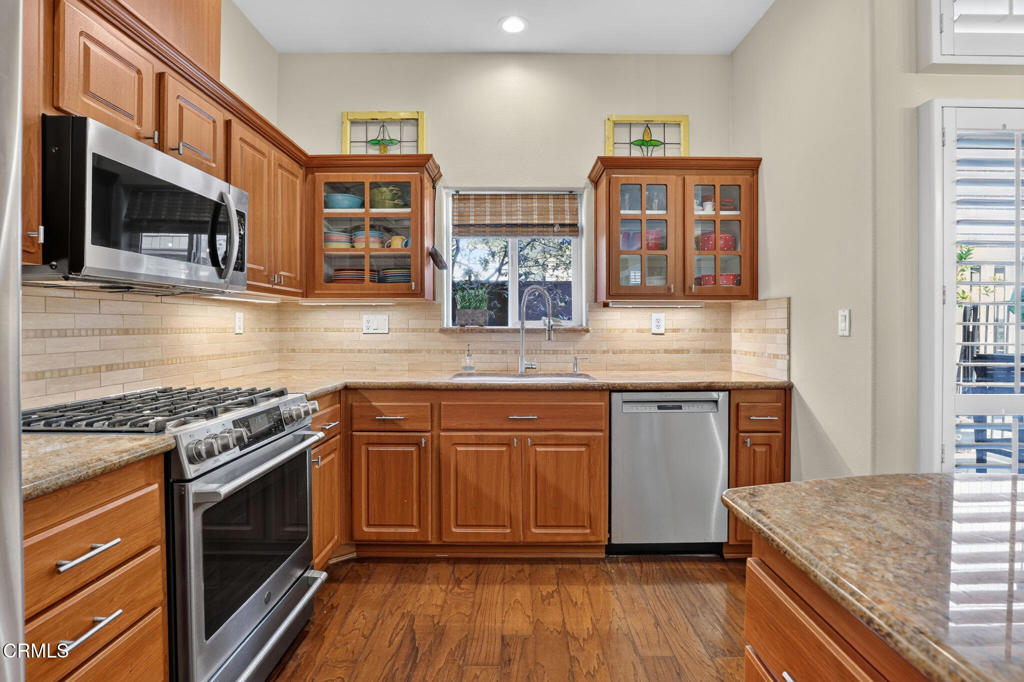 306 Alpine Street, Unit 5 Pasadena, CA 91106 - Photo 15 of 36 25-web-or-mls-306 Alpine St_MEDIA360VR-2