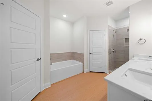 $295,500 | 113 Hay Meadow Drive, Winona, TX 75792