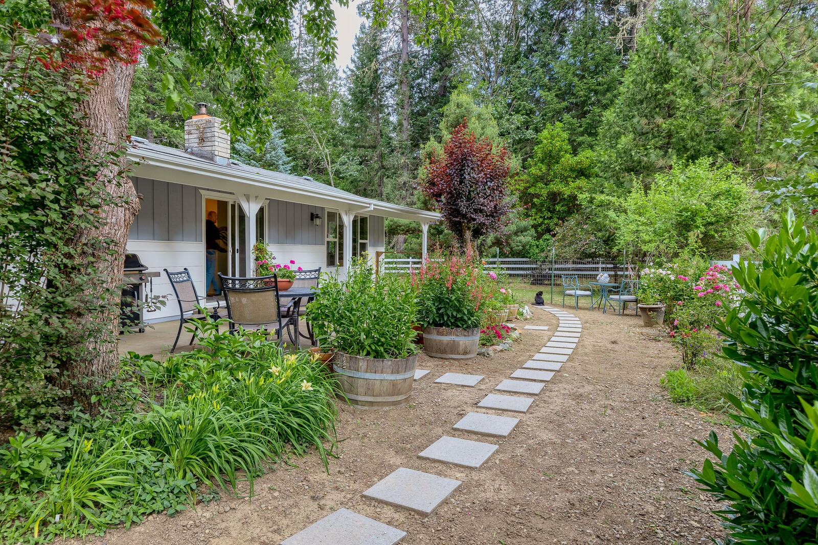2444 Cedar Flat Road Williams, OR 97544 - Photo 4 of 74 27_CFR_27_mls