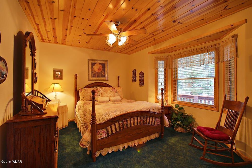 8188 Indian Bend Road Pinetop, AZ 85935 - Photo 16 of 24 Gallery Image 16