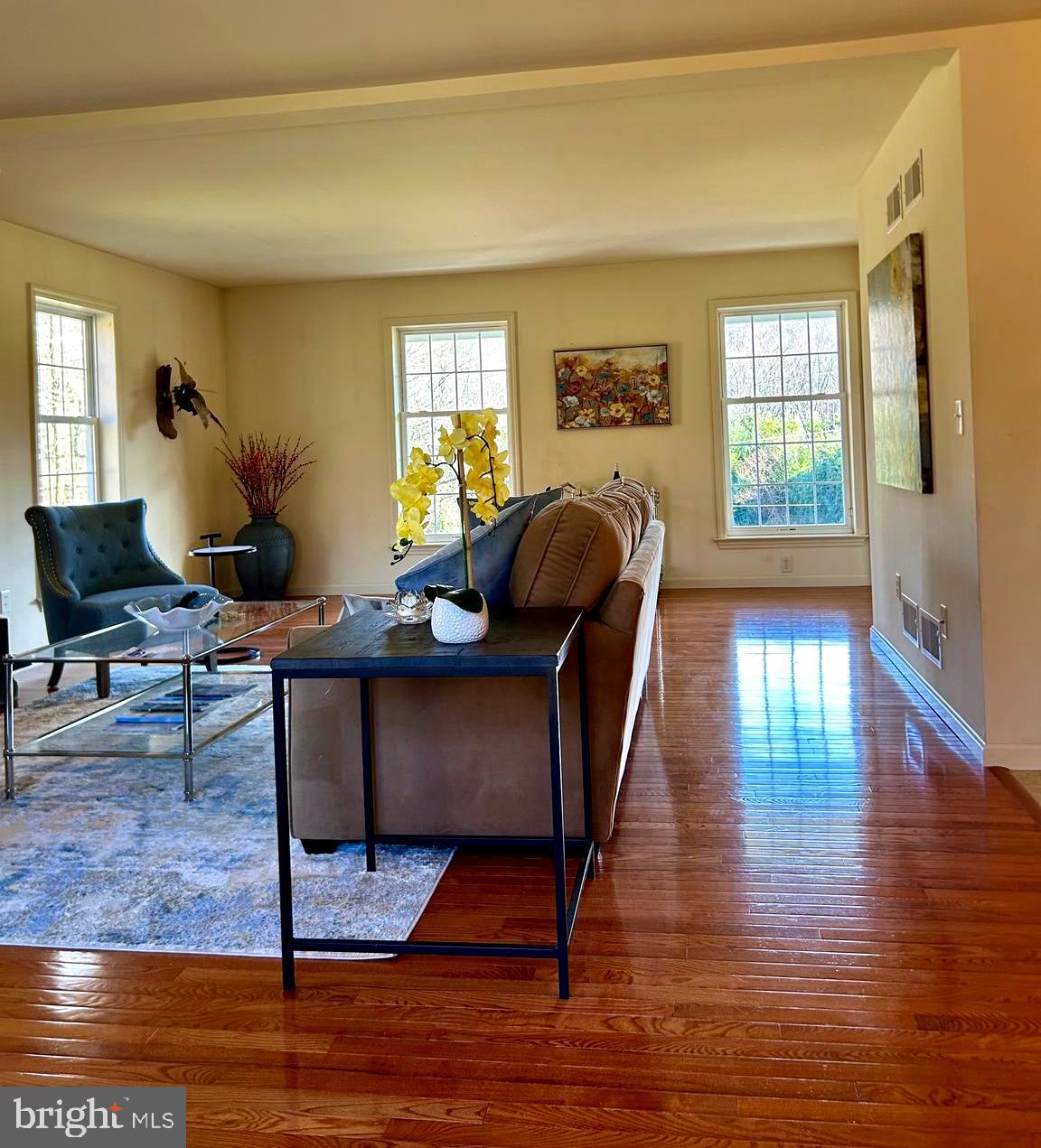 214 Pumping Station Road Quarryville, PA 17566 - Photo 20 of 46 a living room with furniture and a window