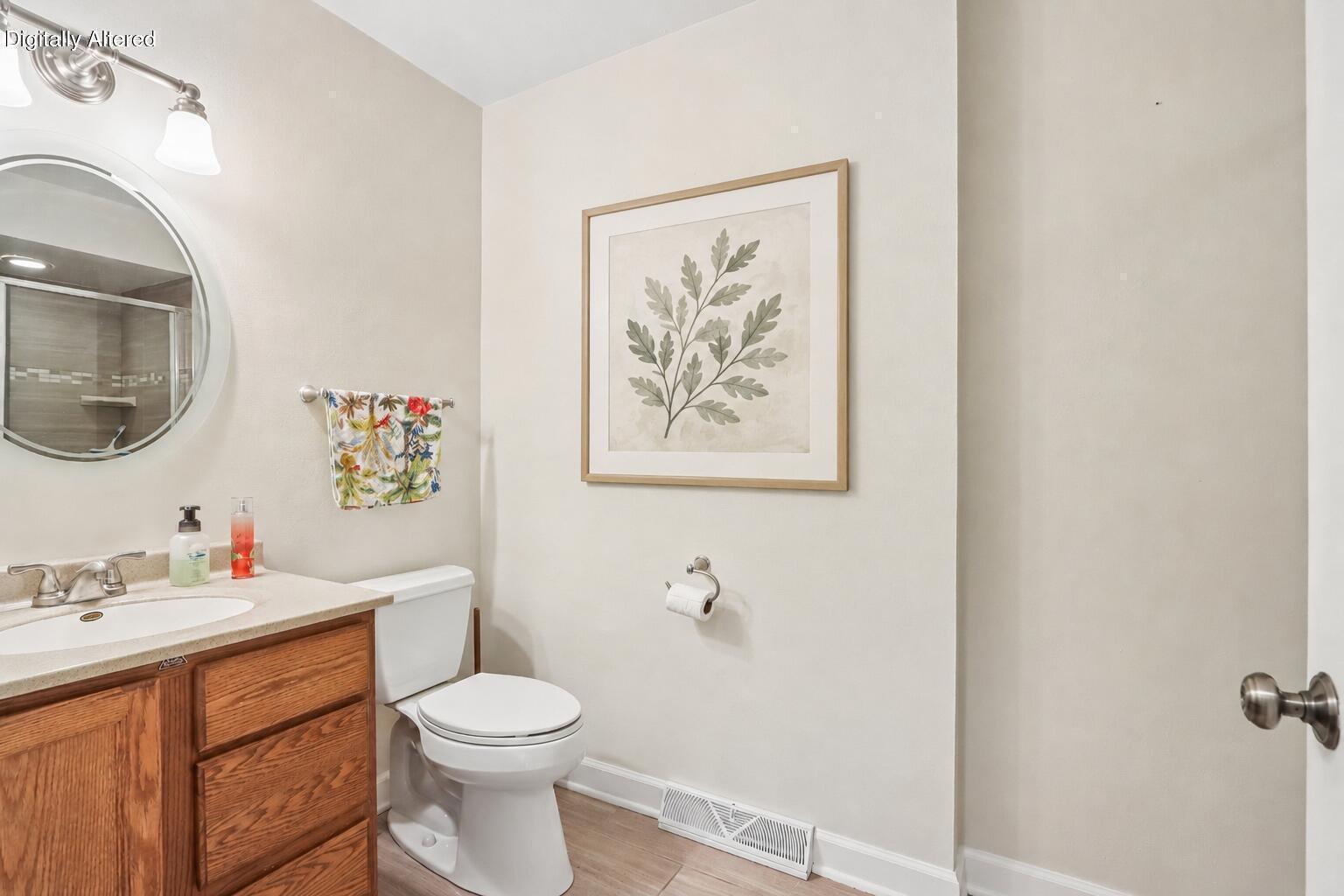 804 Lochtyn Ridge Wales, WI 53183 - Photo 30 of 58 Bathroom Staged