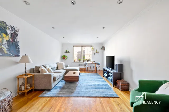 a picture of wall with a white wall and a painting