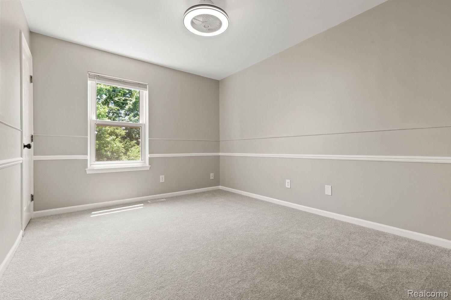 45659 Hanford Road Canton, MI 48187 - Photo 26 of 47 Gallery Image 26