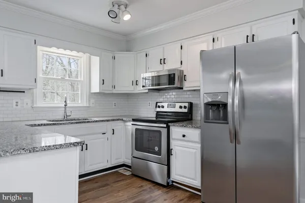 $3,000 | 2009 White Lake Drive, Fredericksburg, VA 22407
