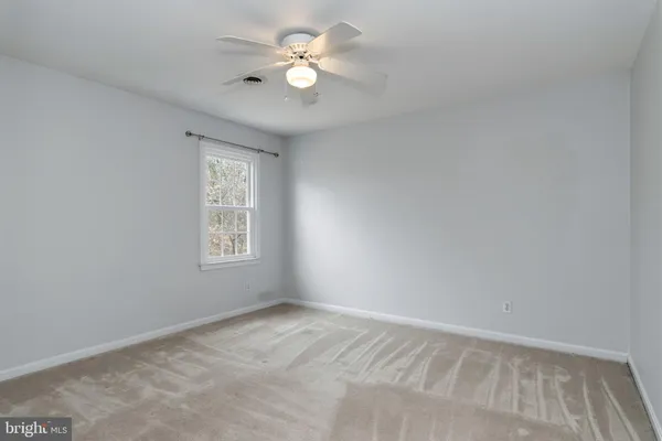 $3,000 | 2009 White Lake Drive, Fredericksburg, VA 22407