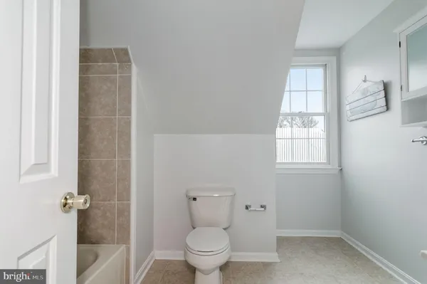 $3,000 | 2009 White Lake Drive, Fredericksburg, VA 22407