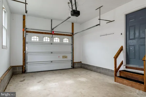 $3,000 | 2009 White Lake Drive, Fredericksburg, VA 22407