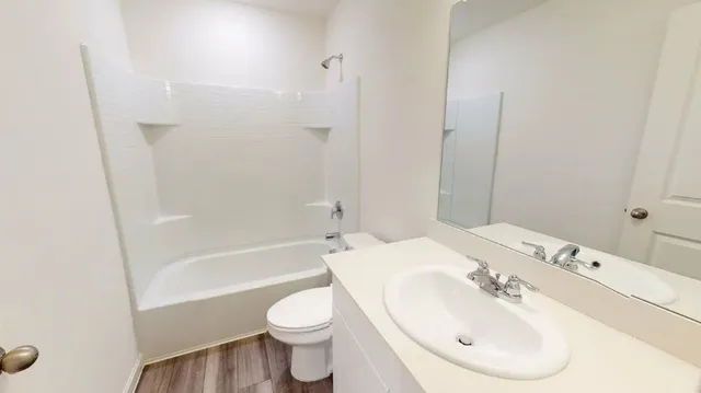 $268,020 | 335 Enforcer Loop, Jarrell, TX 76537